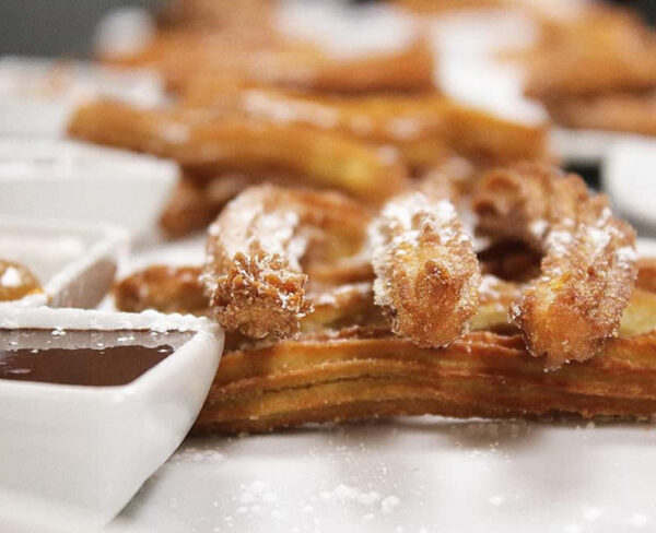 Churros con Chocolate
